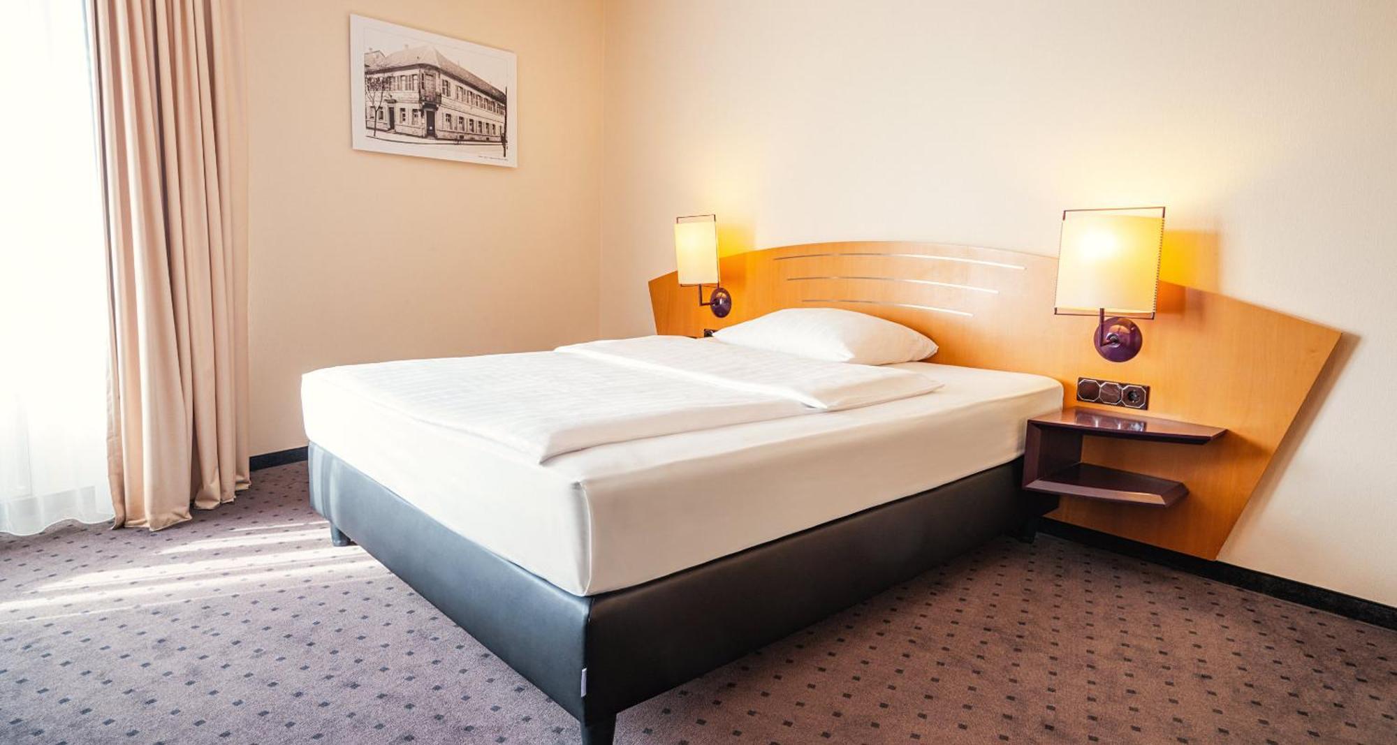 Victor'S Residenz-Hotel Frankenthal ฟรังเคนทาล ห้อง รูปภาพ