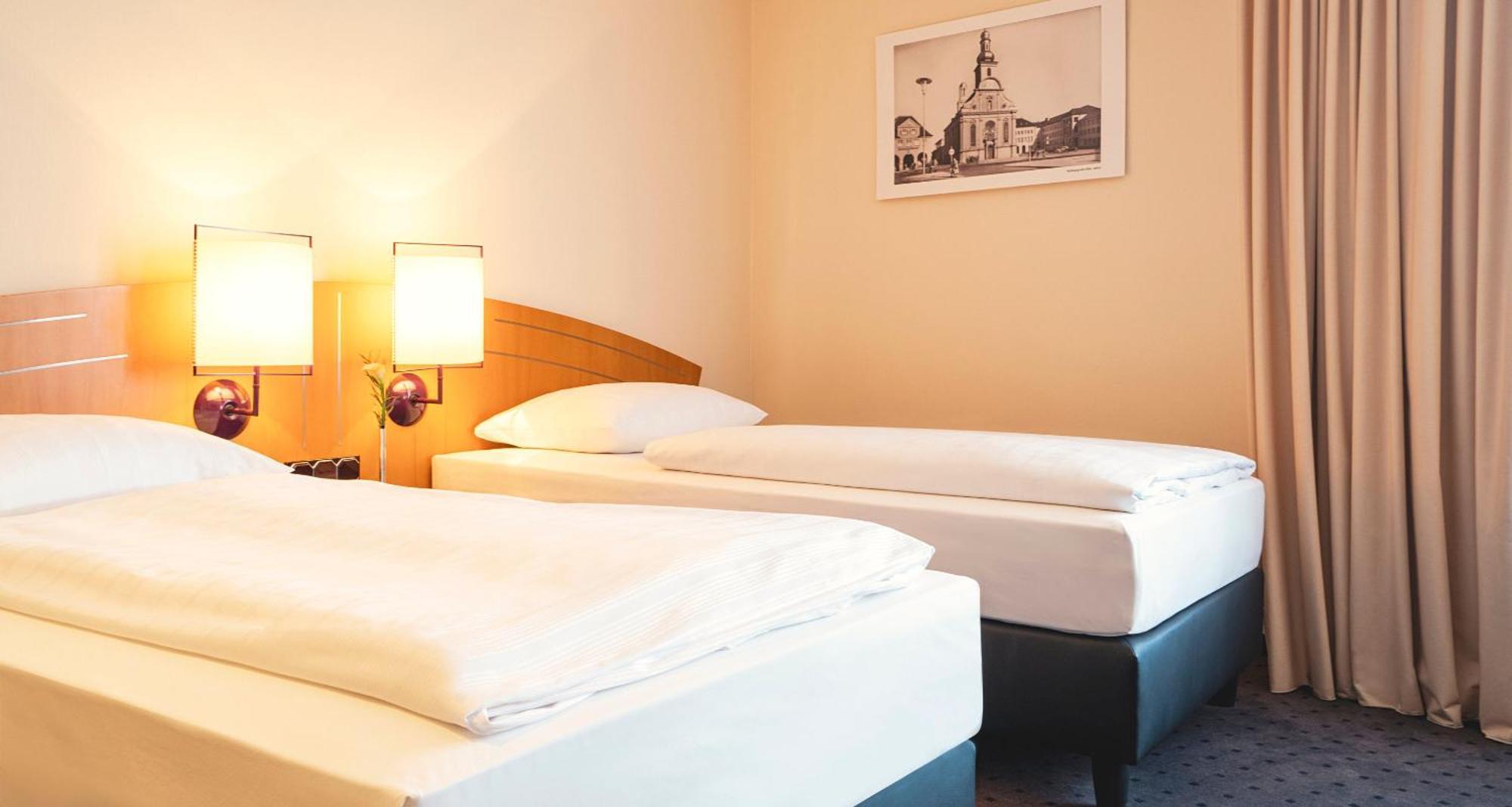 Victor'S Residenz-Hotel Frankenthal ฟรังเคนทาล ห้อง รูปภาพ