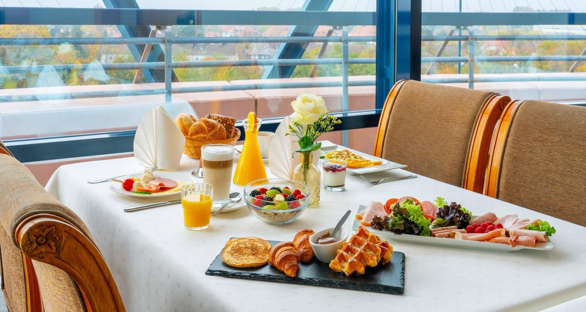 Victor'S Residenz-Hotel Frankenthal ฟรังเคนทาล ภายนอก รูปภาพ